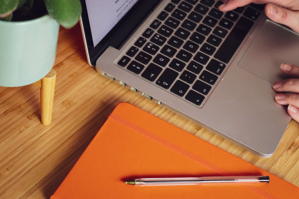 B2B Ecommerce: Why it’s growing and how you can improve your B2B experience with Shopify Plus